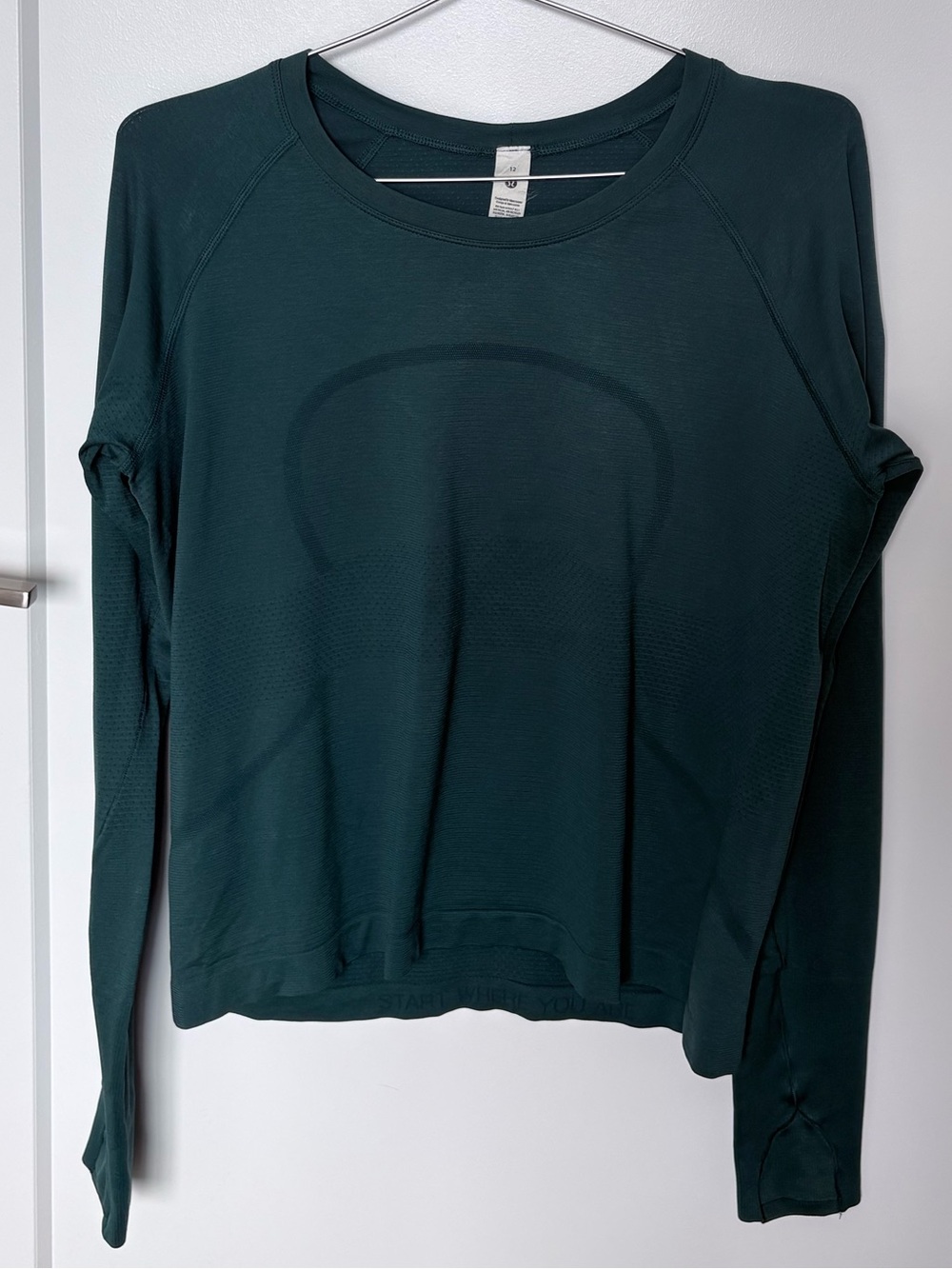 Lululemon Swiftly Tech Long-Sleeve Shirt 2.0 *Race Length
Storm Teal size 12